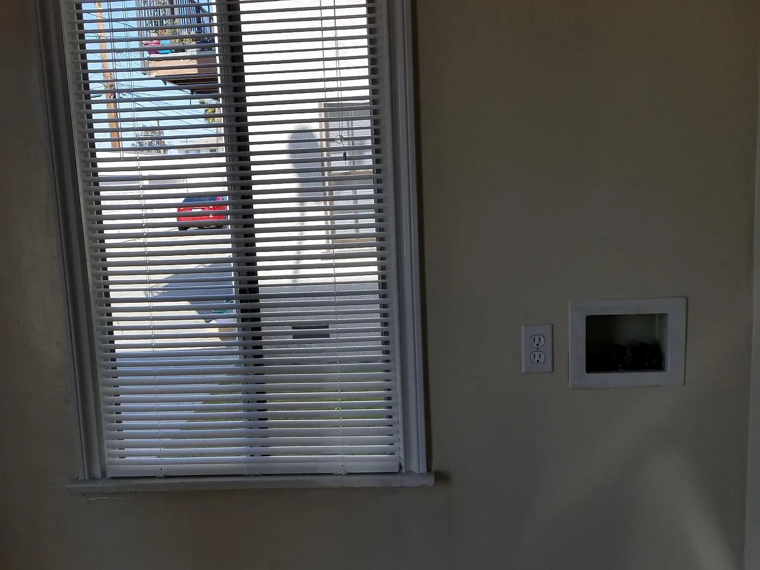 2 bed, 950 sqft, $2,550 — Photo 3