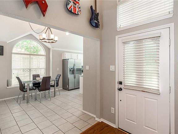 4th image of 7704 Caribou Ct