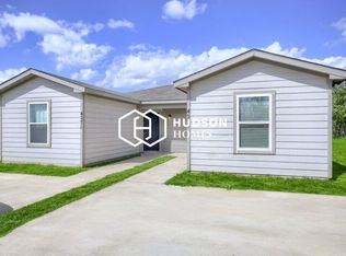 427 County Line Rd #B, Mabank, TX 75147