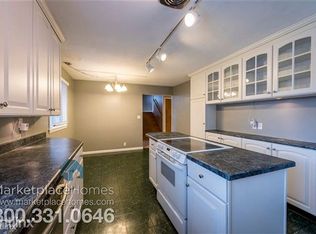 902 Robin Hill Dr, New Richmond, OH 45157