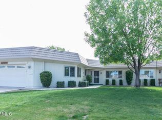 10229 W Pineaire Dr, Sun City, AZ 85351
