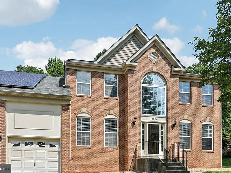15206 Derbyshire Way — Photo 1