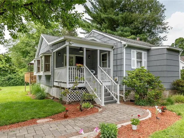 2 Mcintyre Road, New Fairfield, CT 06812