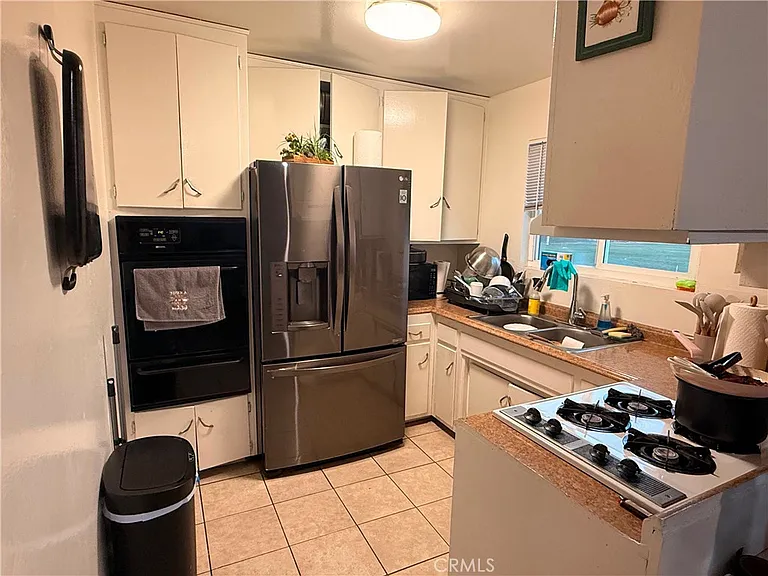 2036 E Wilshire Ave — Photo 11