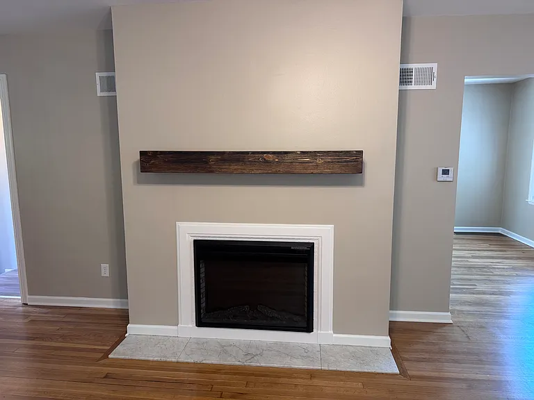 238 N Bleckley Dr — Photo 6