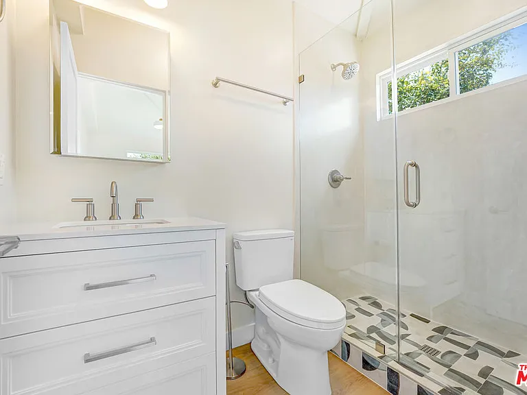 1130 Ashland Ave #B — Photo 8
