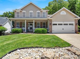 724 Hilltop Woods Ct, Eureka, MO