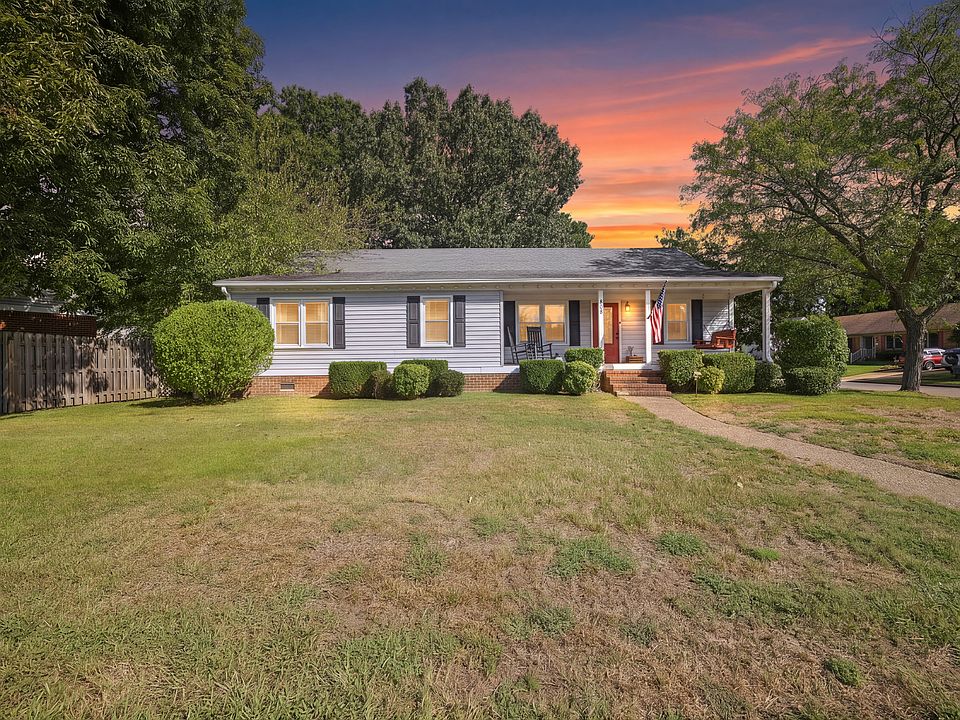 1st image of 808 Tiverton Pl