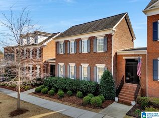 630 Preserve Pkwy, Hoover, AL 35226