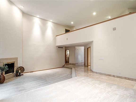 5th image of 1919 Arbor Walk Ct