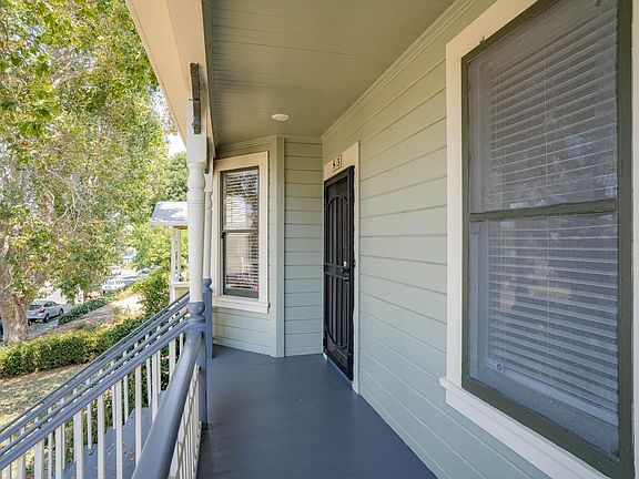 5th image of 815 Virginia Street