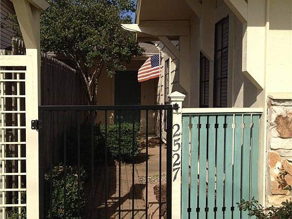 2nd image of 2527 Longmire Dr