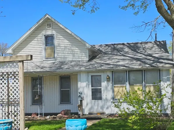 900 E Main St, La Porte City, IA 50651