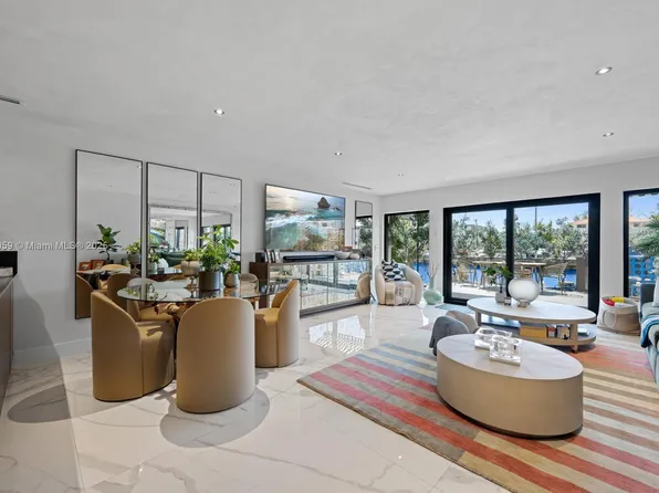 3904 NE 167th St #10, North Miami Beach, FL 33160