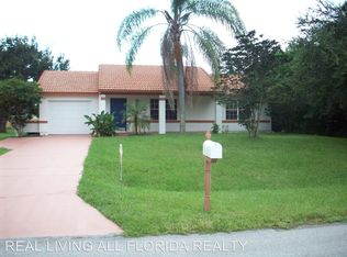 1422 SW Merchant Ln, Port Saint Lucie, FL 34953