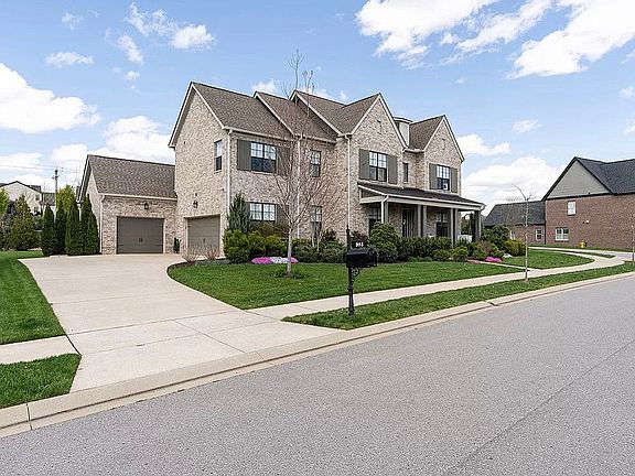 2nd image of 409 Acklen Park Dr #3