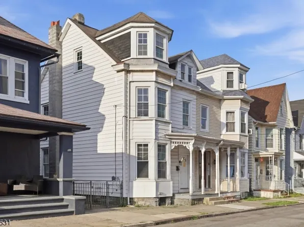 283 Mercer St, Phillipsburg Town, NJ 08865