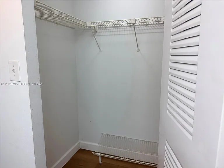 1100 Saint Charles Pl #620 — Photo 22