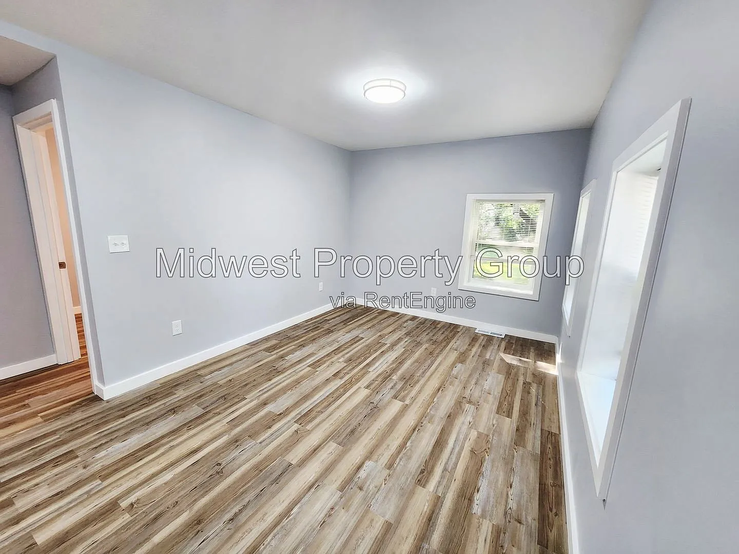 1 bed, 1.0 bath, $1,100 — Photo 3
