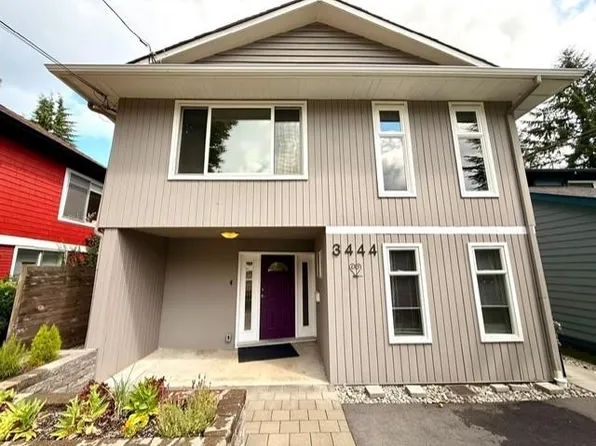 3444 Church St, North Vancouver, BC V7K 2L4