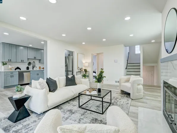 328 Bayview Cir, San Francisco, CA 94124