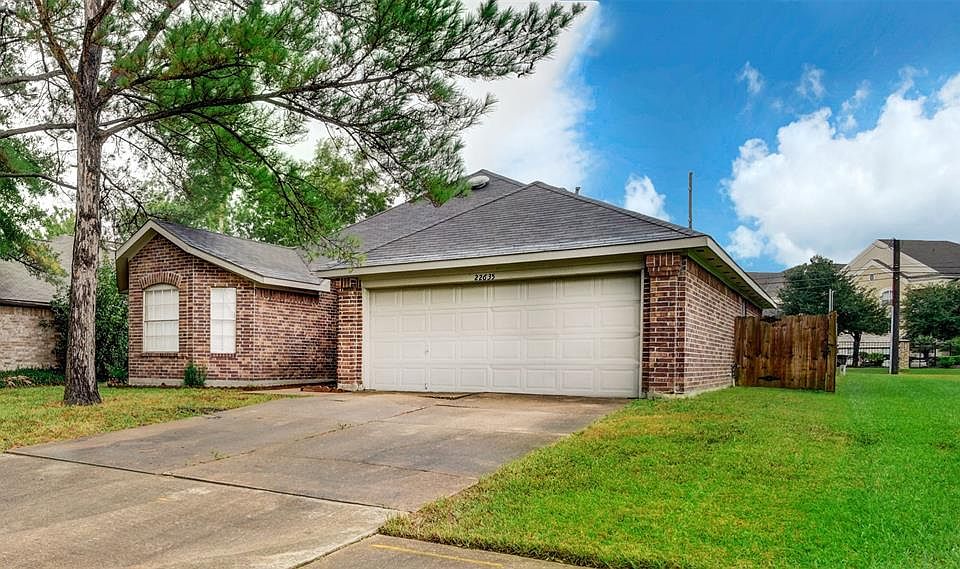 1st image of 22635 Market Square Ln