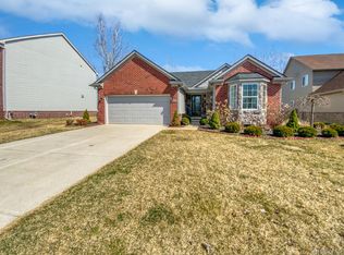 6049 Bay Hl, Romulus, MI 48174