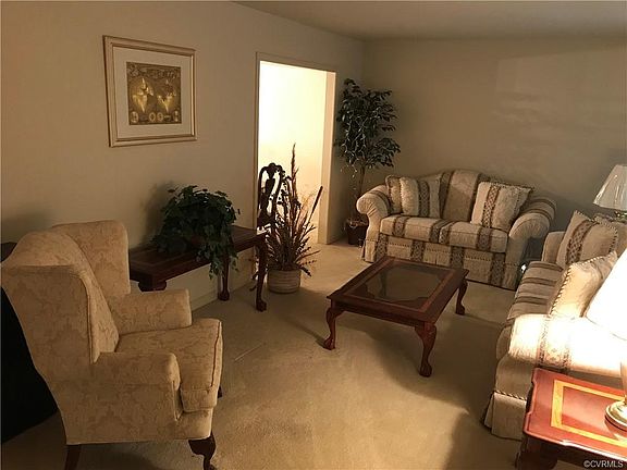 5th image of 1429 Farley Ct
