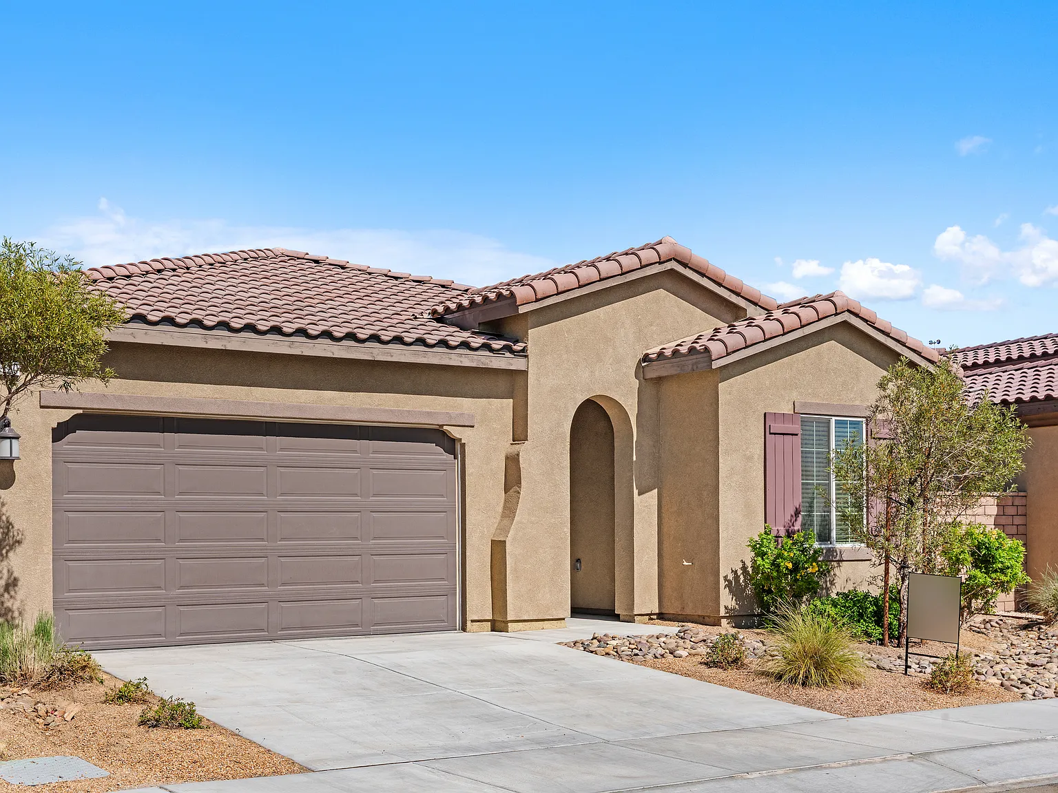 43720 Vacanza Court — Photo 2