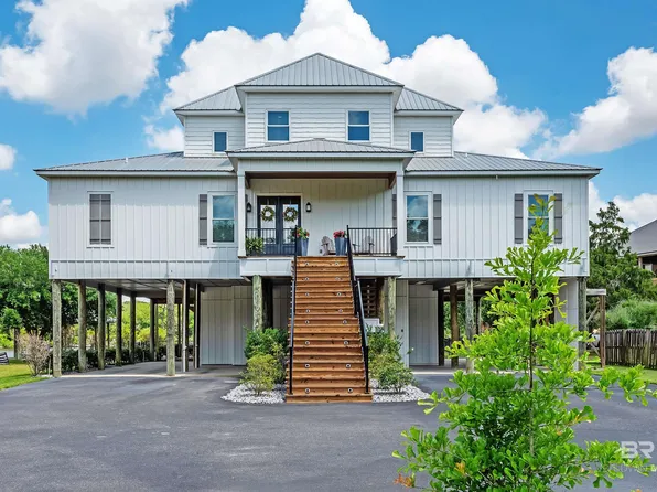15196 River Rd, Fairhope, AL 36532