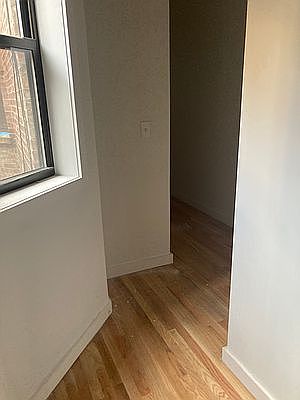 3rd image of 507 2nd St APT 1L