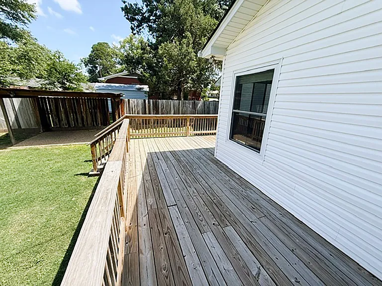 412 A Ave — Photo 22