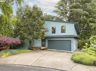 708 NW Mill Race Ct, McMinnville, OR 97128