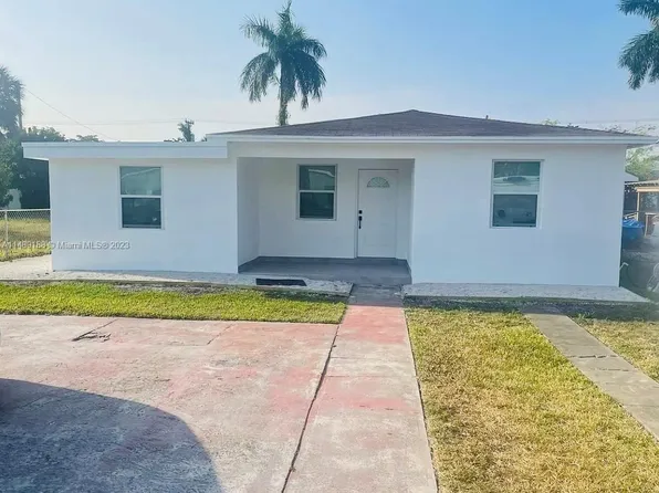 4444 SW 52nd St, Dania Beach, FL 33314