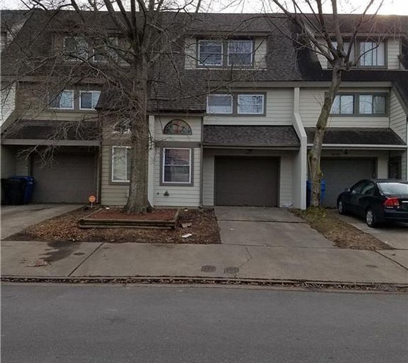 1st image of 3850 Chimney Creek Dr