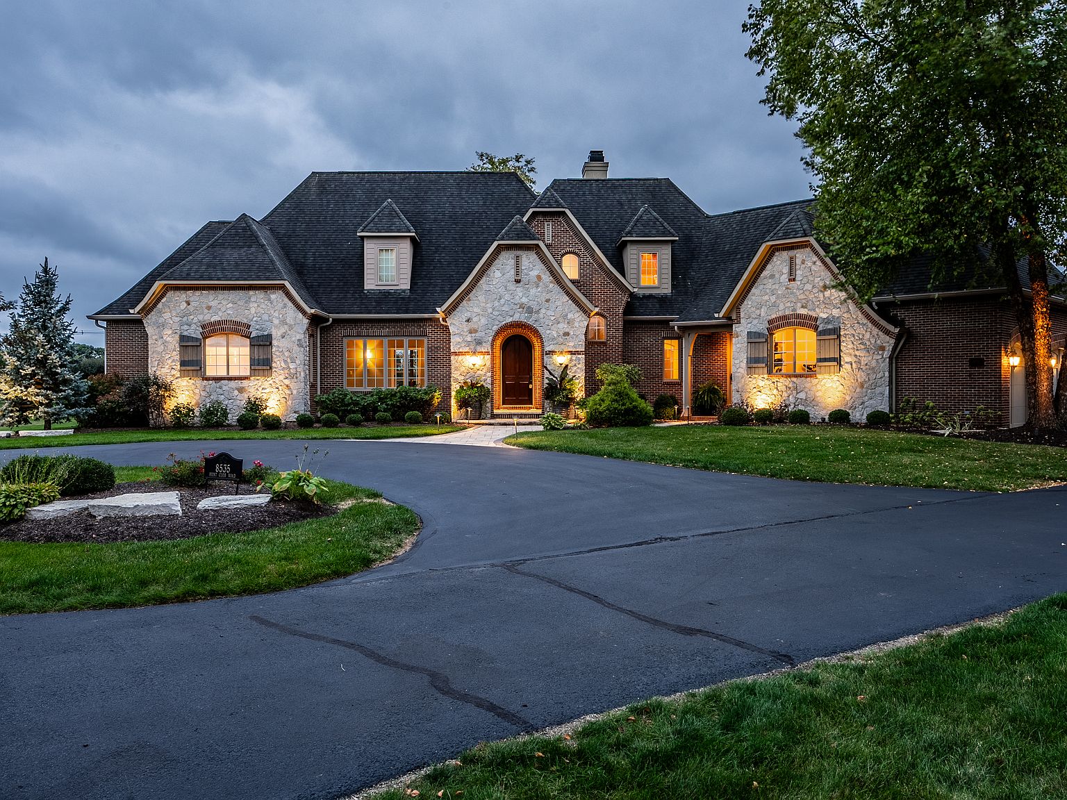8535 Hunt Club Rd, Zionsville, IN 46077 | Zillow
