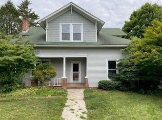133 W Lee St, Marion, VA 24354
