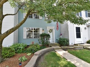 1356 Arlington Ct, Geneva, IL 60134