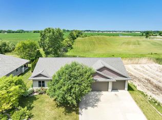 3425 Fieldcrest Dr, Kaukauna, WI 54130