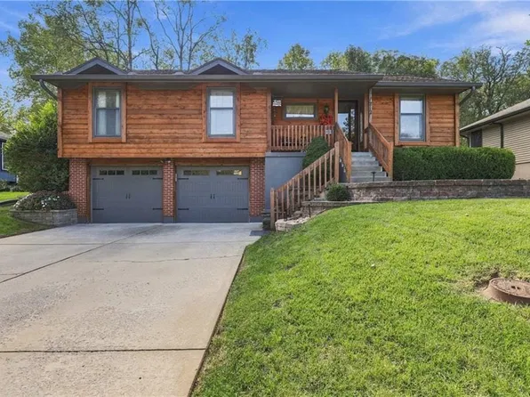 Eastman St #1212, Blue Springs, MO 64015