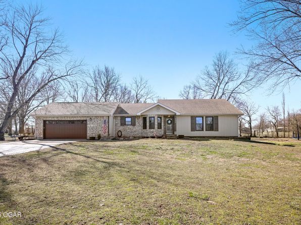 400 Silverwood Ln, Joplin, MO 64801