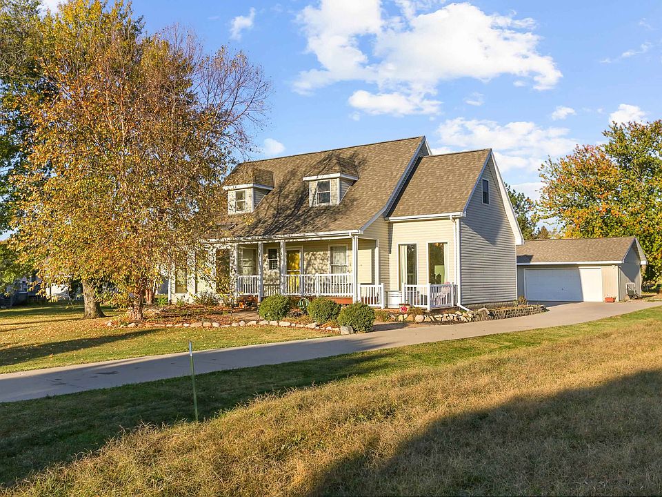 1st image of 2514 Overlook Cir
