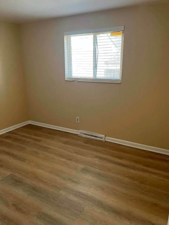 2 bed, 800 sqft, $1,450 — Photo 3