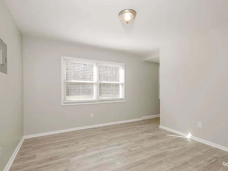 4222 Oak Ridge Dr — Photo 8