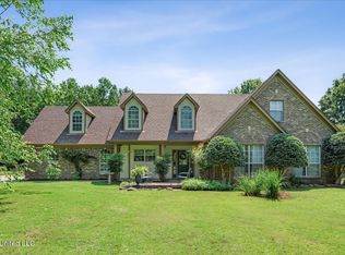 349 Woodview Rd, Byhalia, MS 38611