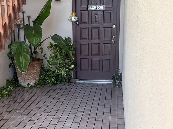 305 Calle Amistosa APT R201