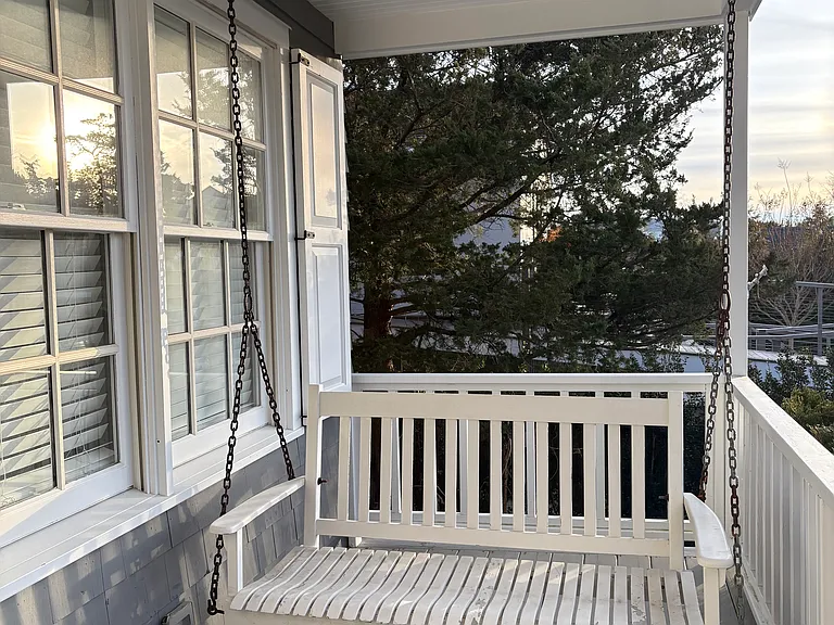 21 Bayside Ave — Photo 20