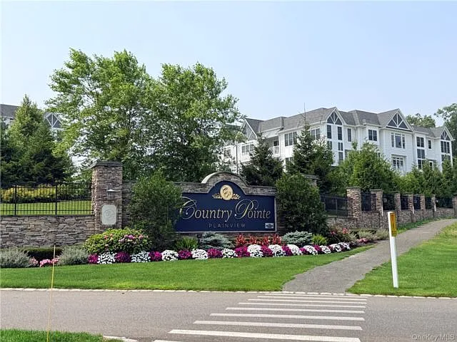 2 bed, 2.0 bath, 1475 sqft, $6,000 — Photo 1