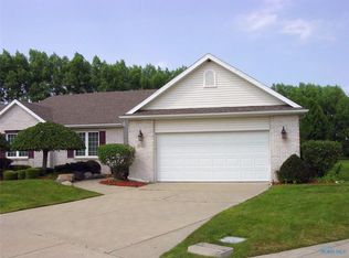 5125 Wynnpark Dr, Oregon, OH 43616