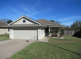 209 Duprie Dr, Brenham, TX 77833